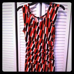 Fun, sexy, sleeveless print dress !